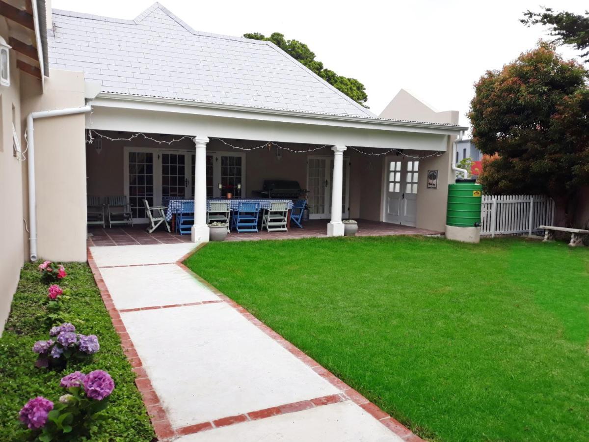 Summer House Hermanus Extérieur photo